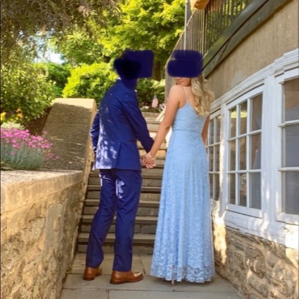 Prom gown